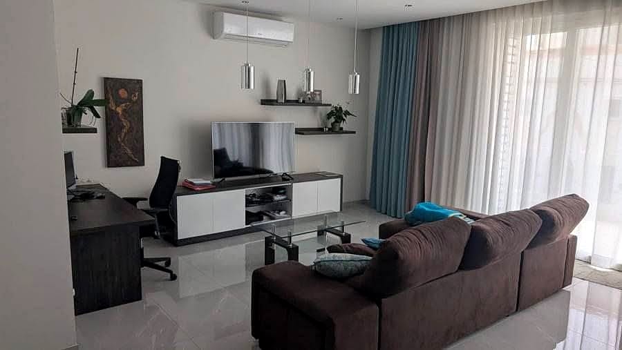 Apartment in Swieqi - 3 beds, 2 baths — 5