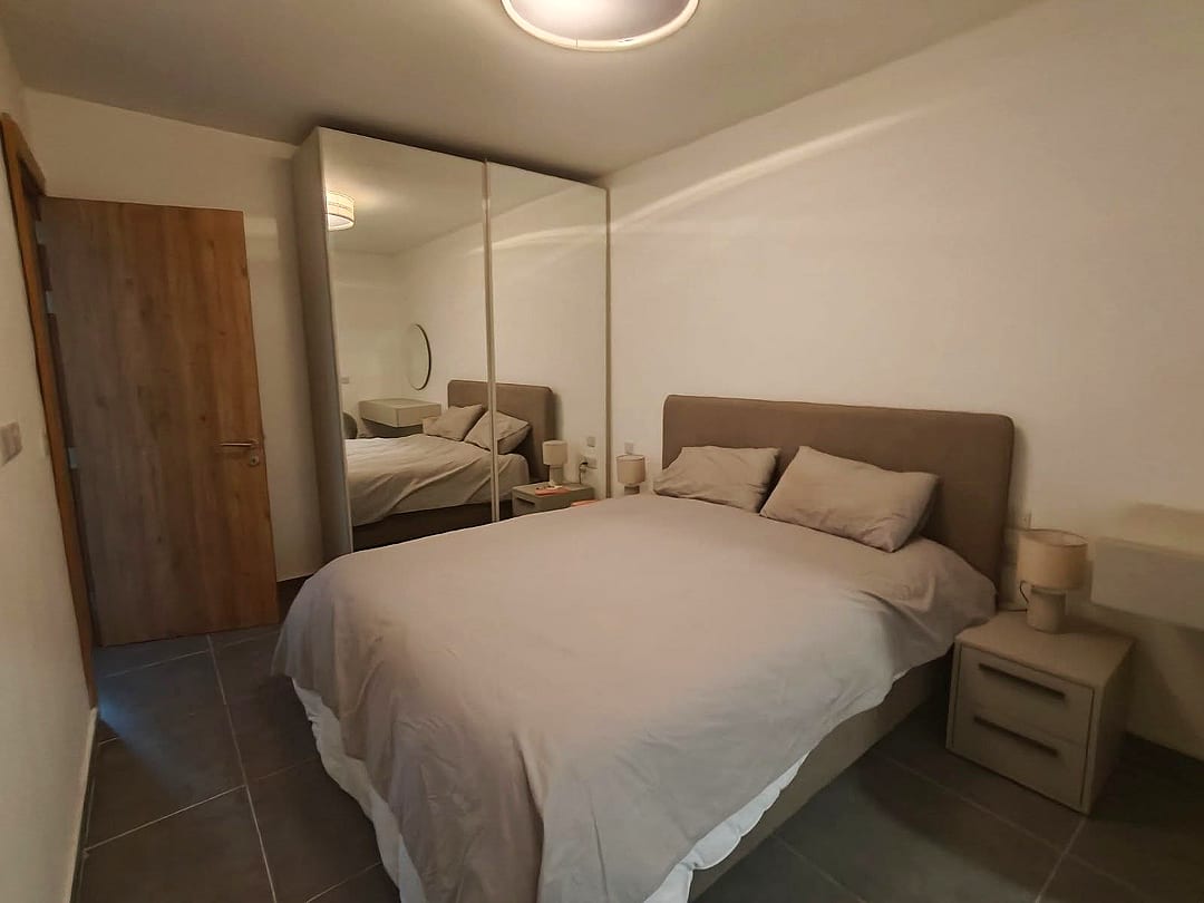 Apartment in St Julian's - 2 beds, 2 baths — 5
