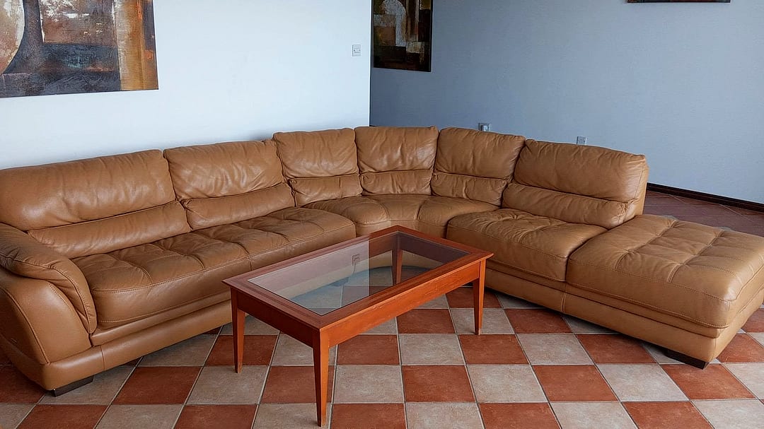 Apartment in Sliema - 3 beds, 2 baths — 2