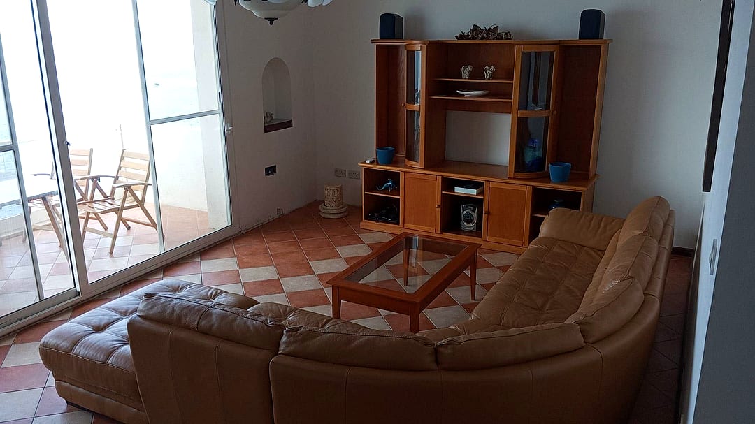 Apartment in Sliema - 3 beds, 2 baths — 3