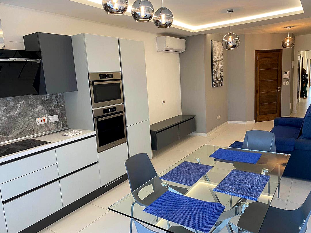 Apartment in Gzira - 2 beds, 2 baths — 1
