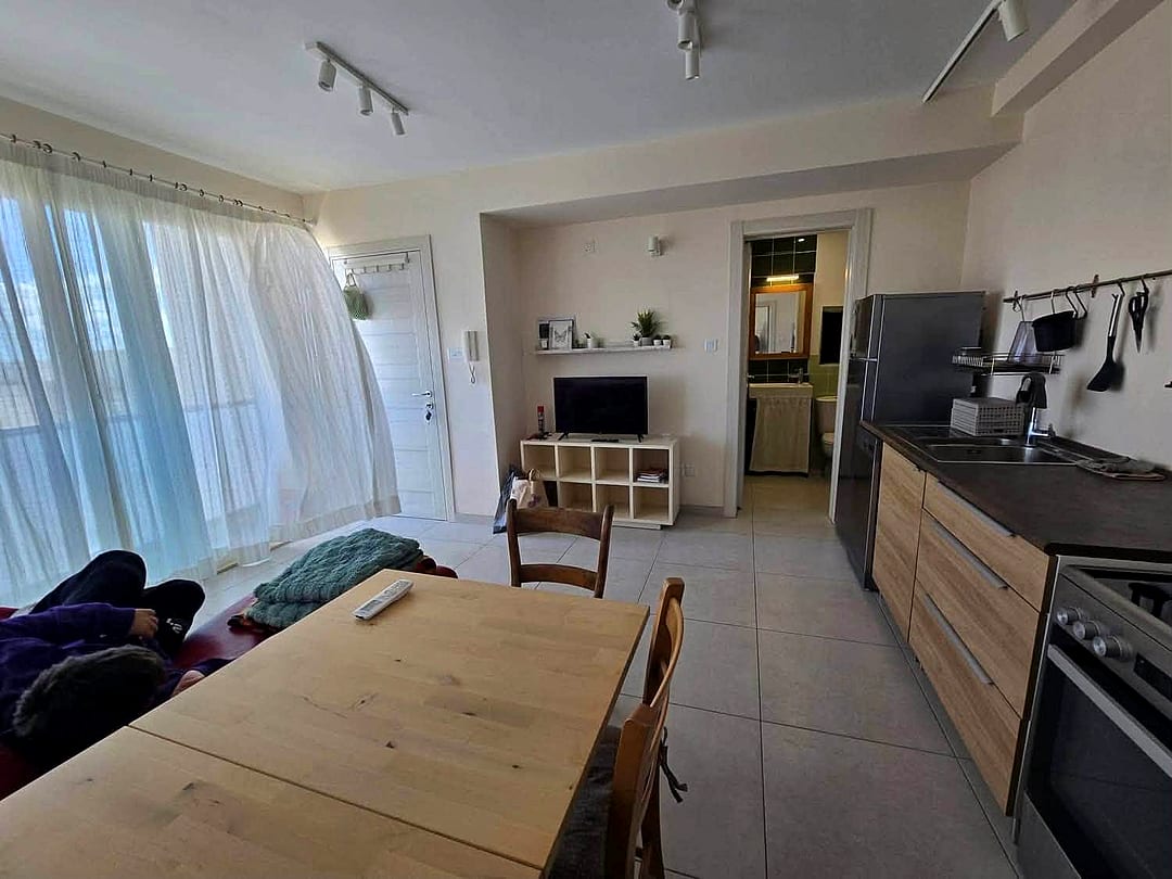 Apartment in Gzira - 1 bed, 2 baths — 2