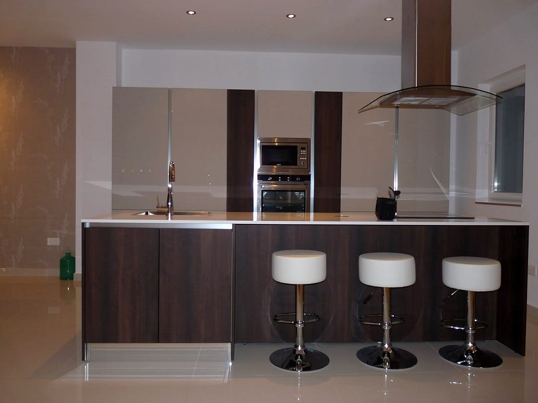 Apartment in San Giljan - 3 beds, 2 baths — 3