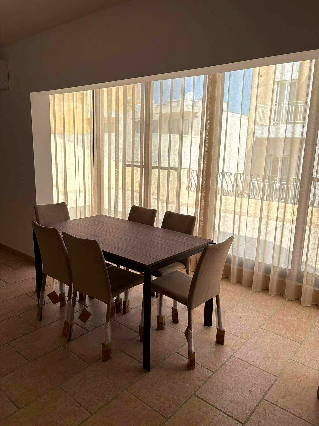 Penthouse in St Julian's - 3 beds, 2 baths — 3