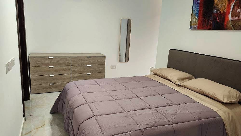 Apartment in Gzira - 2 beds, 2 baths — 1