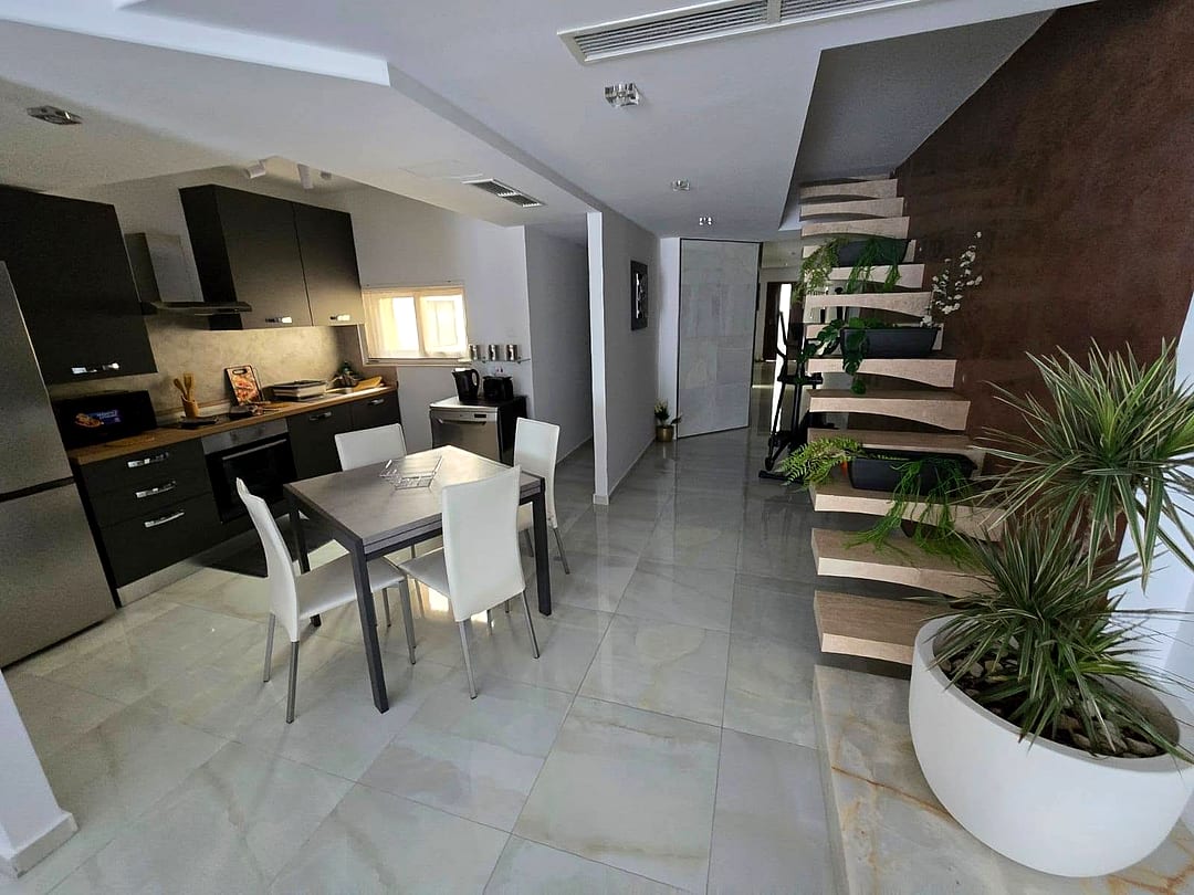 Apartment in Bugibba - 2 beds — 4