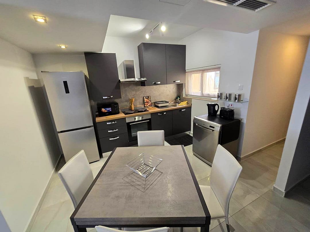 Apartment in Bugibba - 2 beds — 3