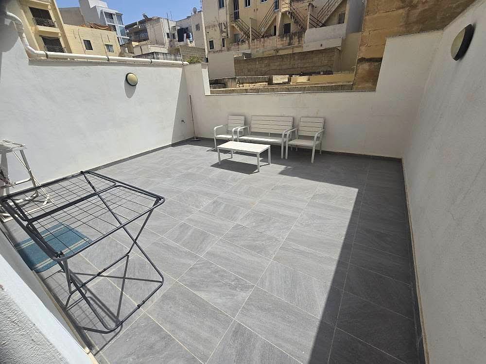 Apartment in San Pawl il-Baħar - 2 beds, 2 baths — 2