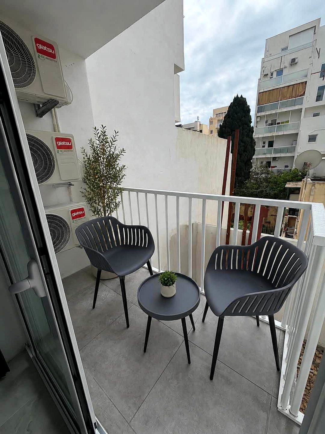 Apartment in Gzira - 2 baths — 1