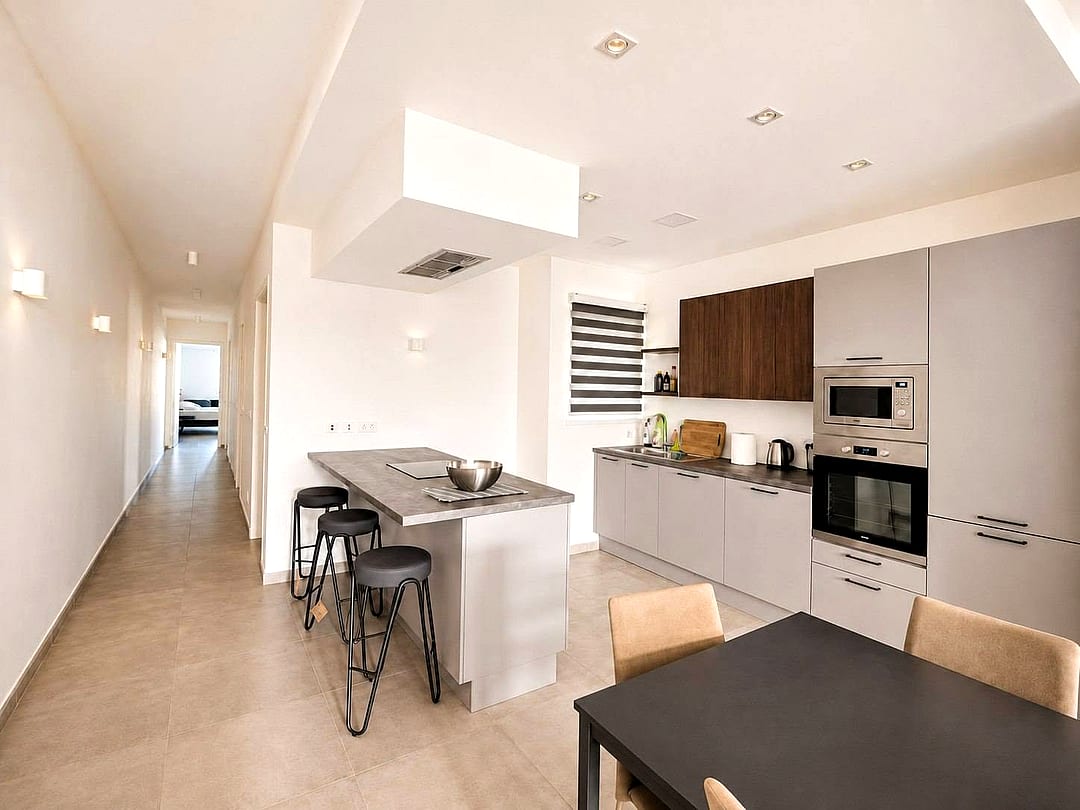 Penthouse in Qawra - 2 beds, 2 baths — 2