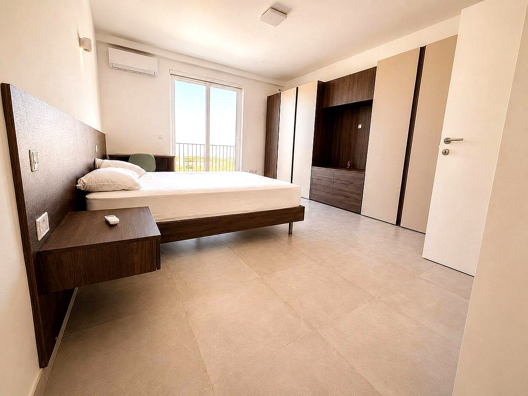 Penthouse in Qawra - 2 beds, 2 baths — 5