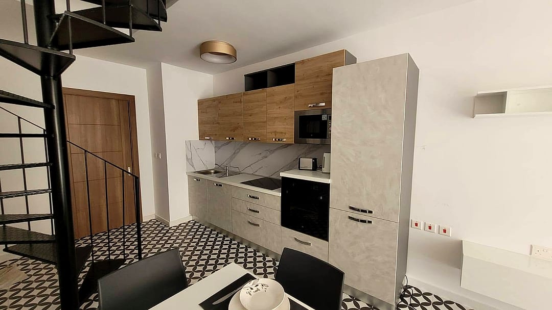 Apartment in Gzira - 1 bed, 2 baths — 3