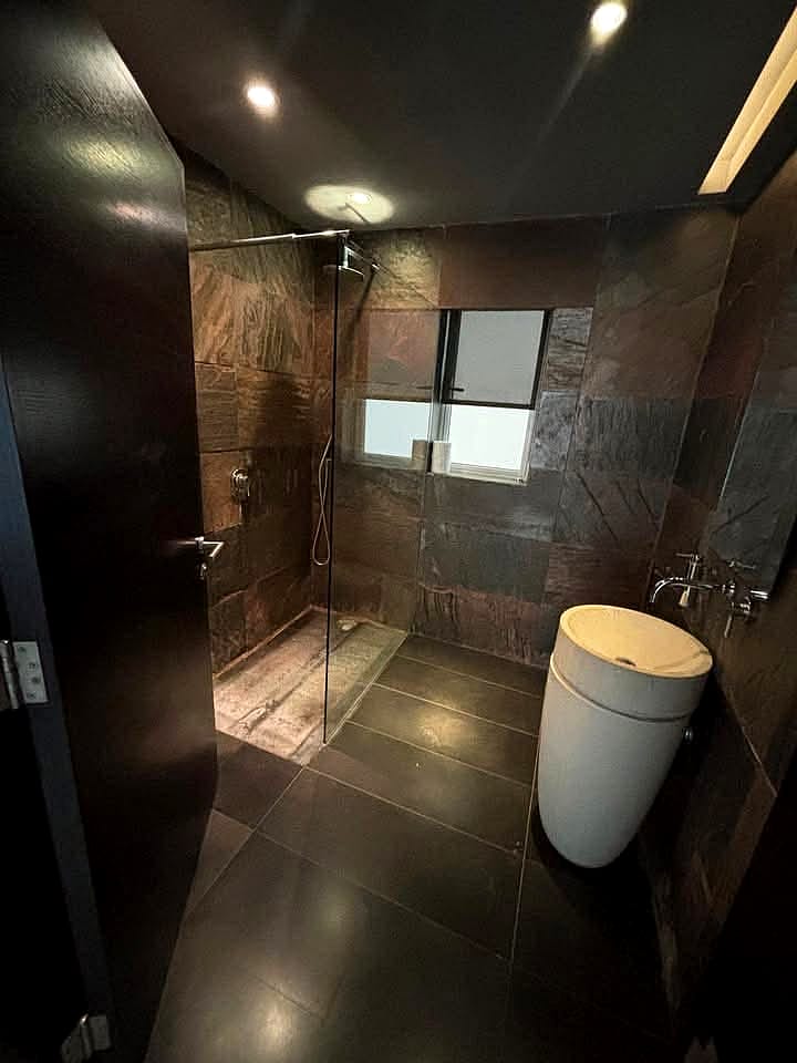 Apartment in Swieqi - 5 beds, 3 baths — 5