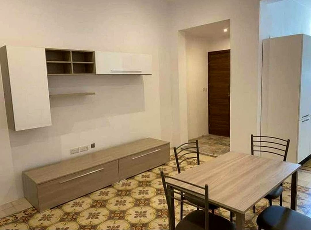Apartment in Birkirkara - 2 beds, 1 bath — 1