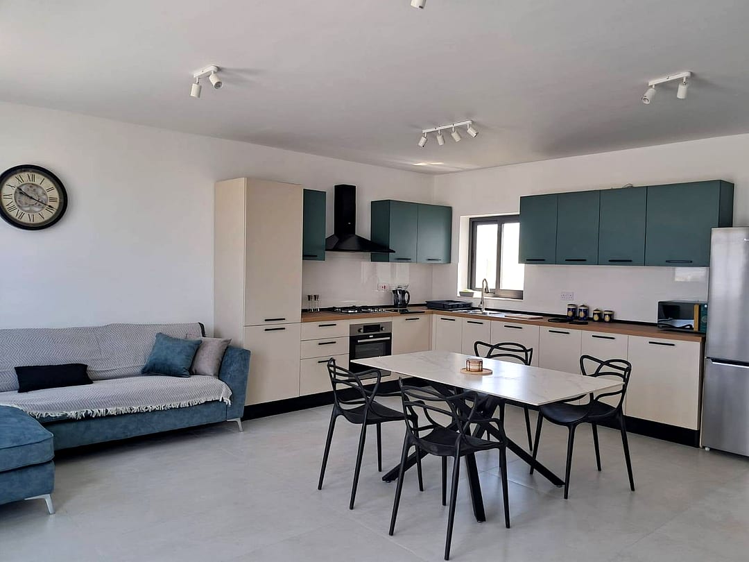 Penthouse in Siggiewi - 2 beds, 2 baths — 1