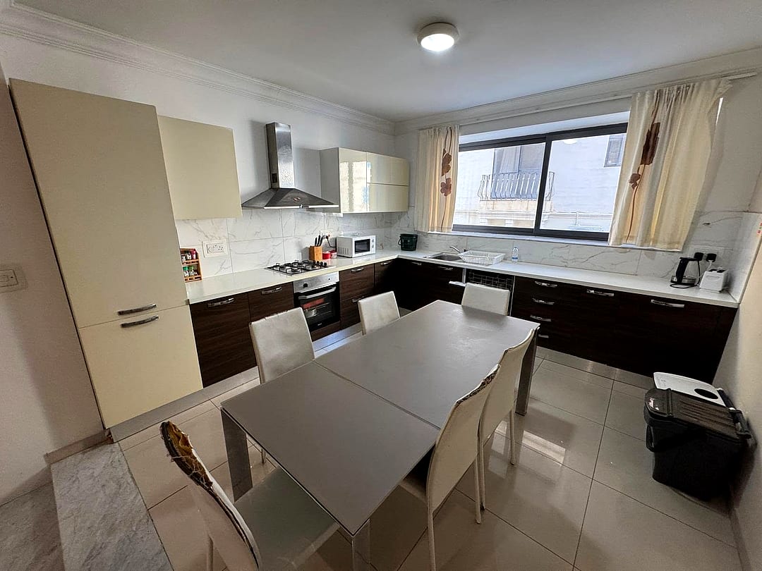 Room in Sliema — 4