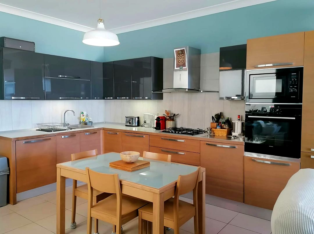 Apartment in Swieqi - 2 beds, 2 baths — 2
