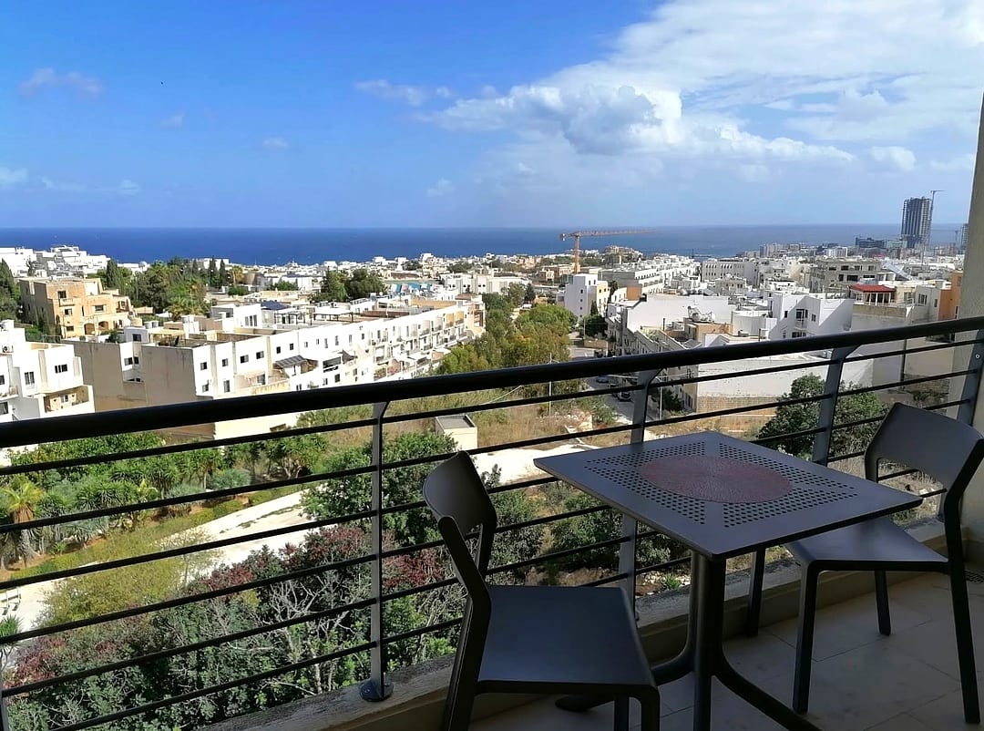 Apartment in Swieqi - 2 beds, 2 baths — 5