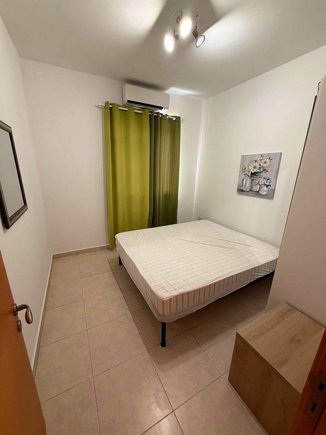 Apartment in Sliema - 3 beds, 2 baths — 4