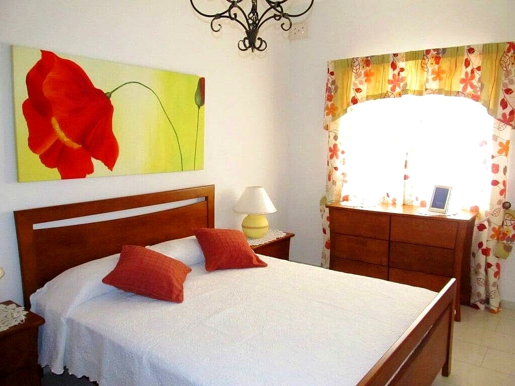 Apartment in St Paul's Bay - 1 bed, 1 bath — 5