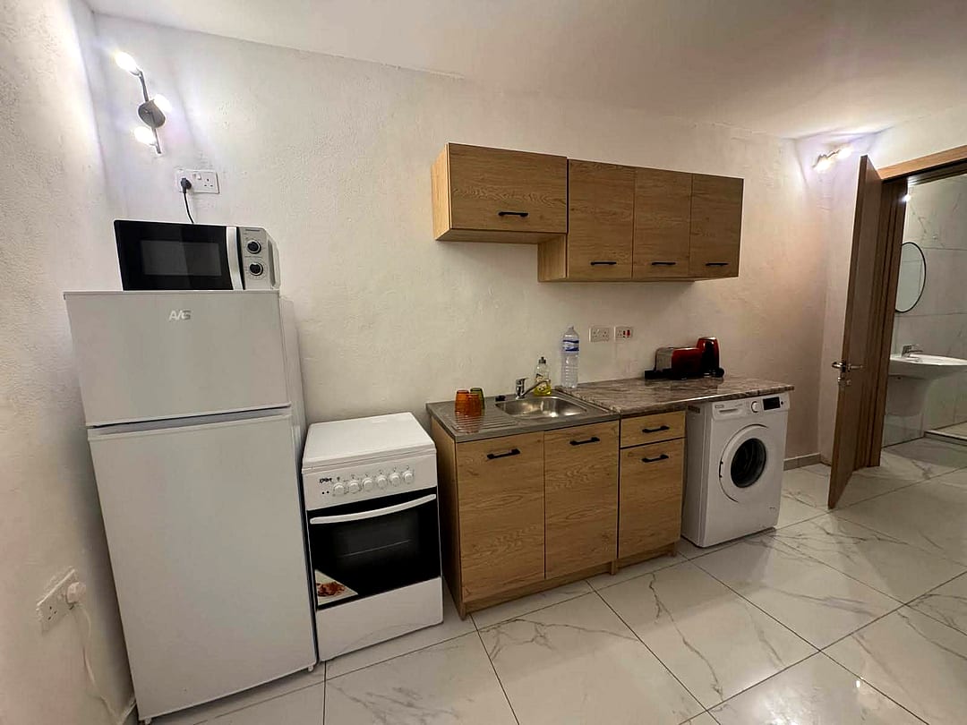 Apartment in Sliema - 1 bed, 1 bath — 4