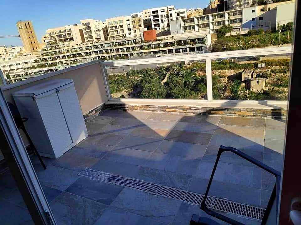 Apartment in Swieqi - 1 bed — 1