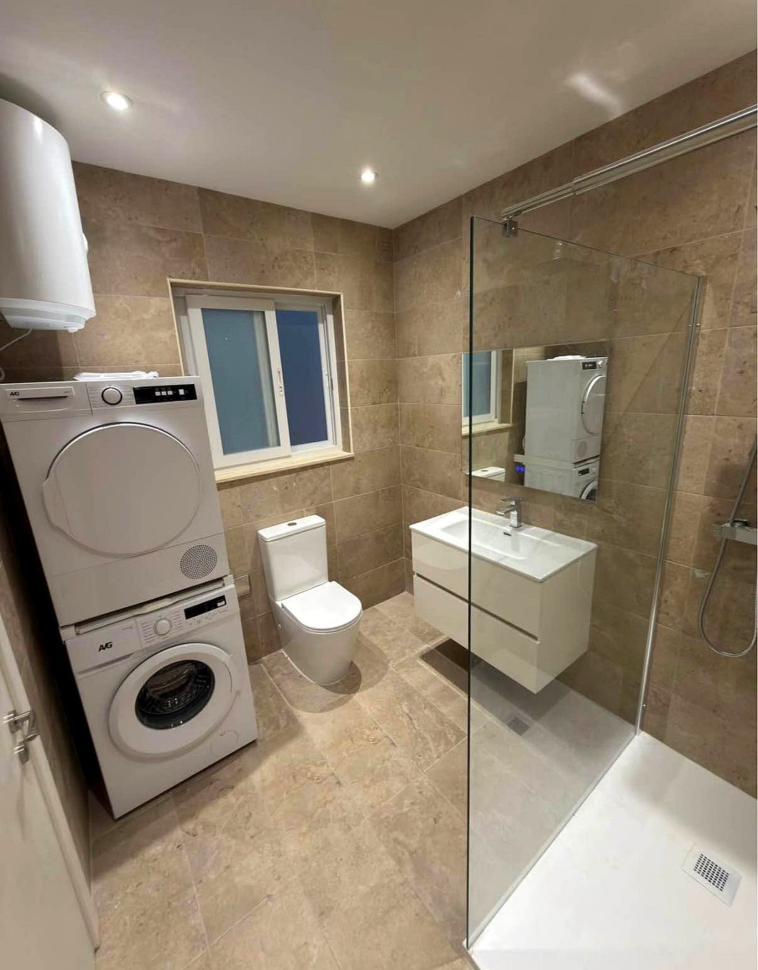 Apartment in Birkirkara - 2 beds, 1 bath — 5