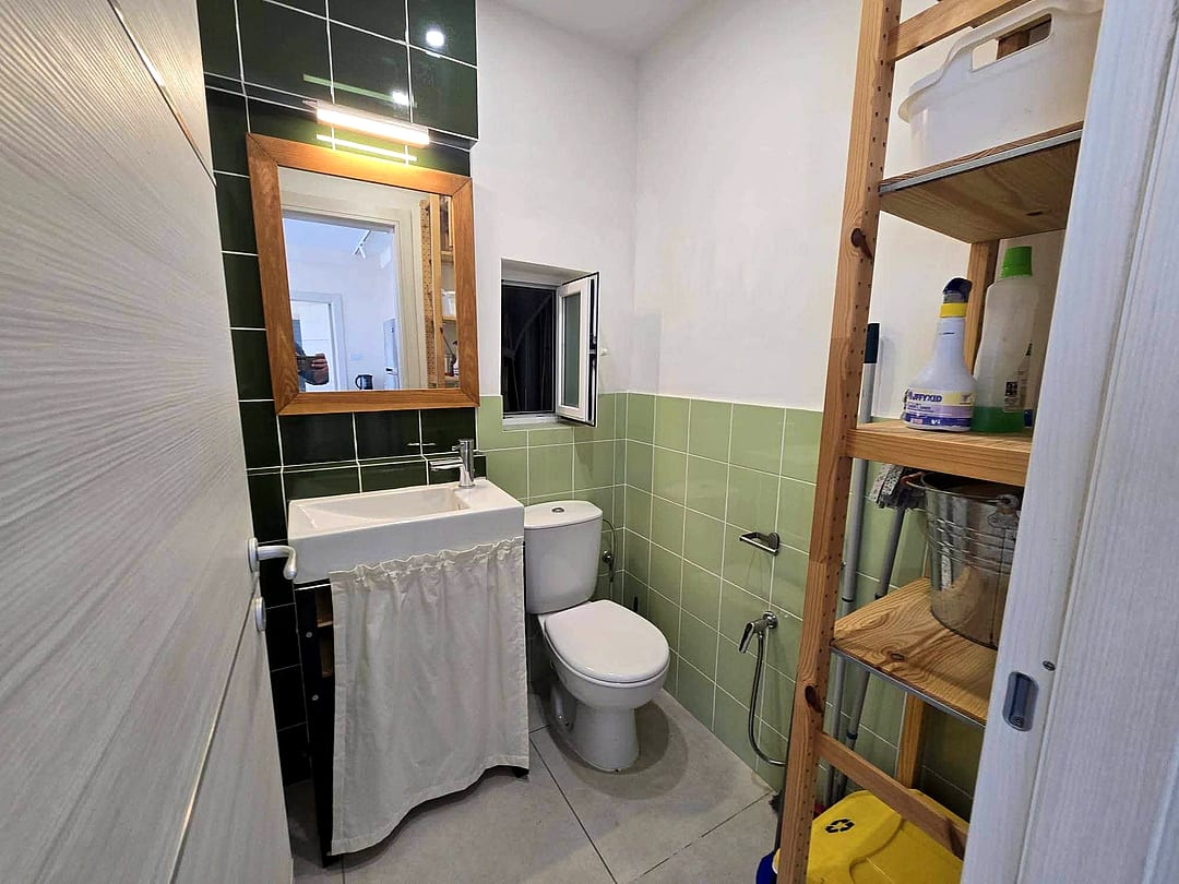 Apartment in Gzira - 1 bed, 2 baths — 4