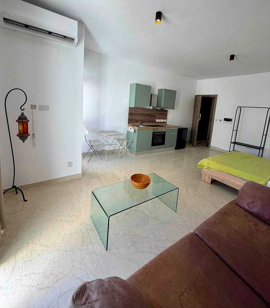 Studio in Sliema - 1 bath — 4