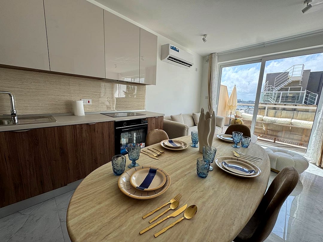 Penthouse in Sliema - 2 baths — 5
