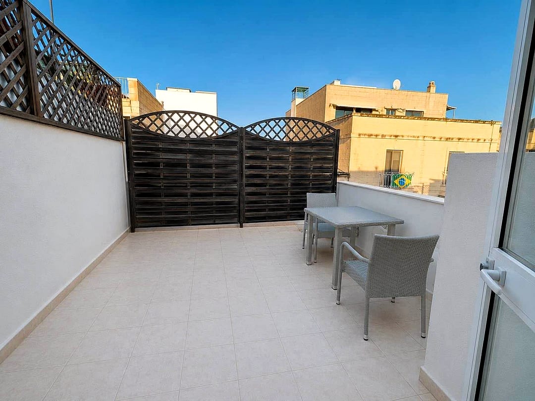 Penthouse in Sliema - 1 bed, 1 bath — 3