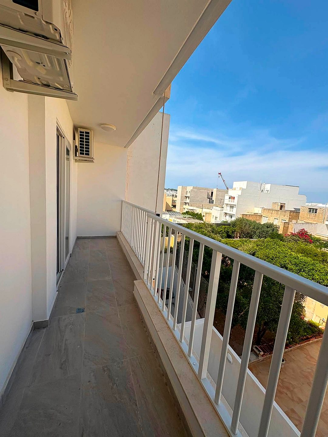 Apartment in Balzan - 3 beds, 2 baths — 2
