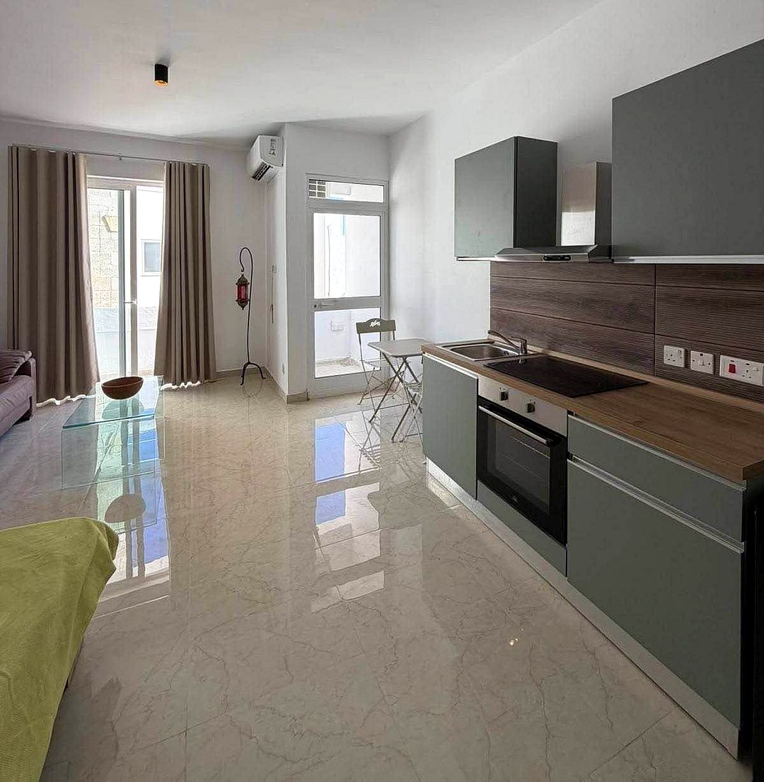 Studio in Sliema — 1