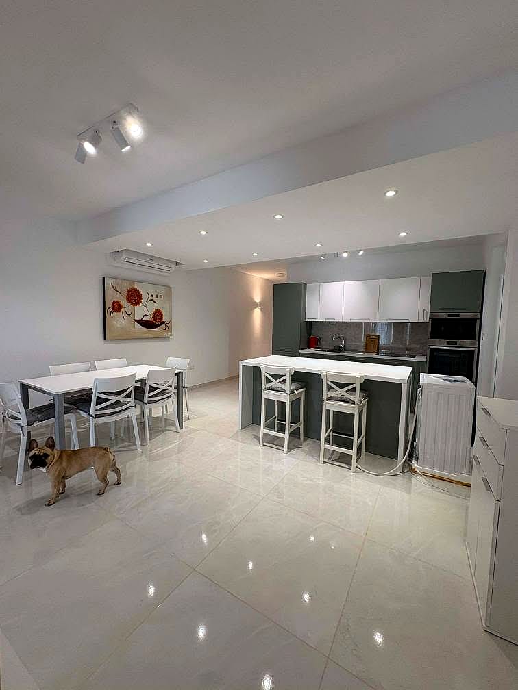 Apartment in Naxxar - 3 beds, 2 baths — 1