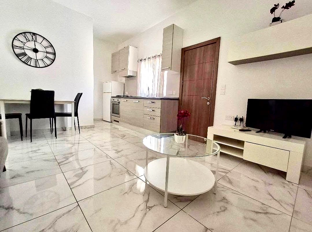 Apartment in Sliema — 2
