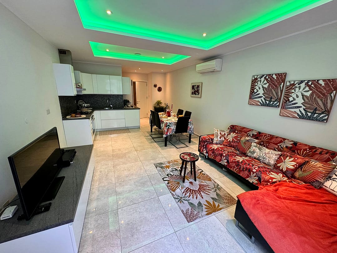 Apartment in Swieqi - 2 beds — 1