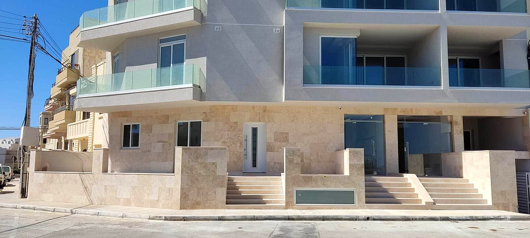 Apartment in Naxxar - 3 beds, 2 baths — 1