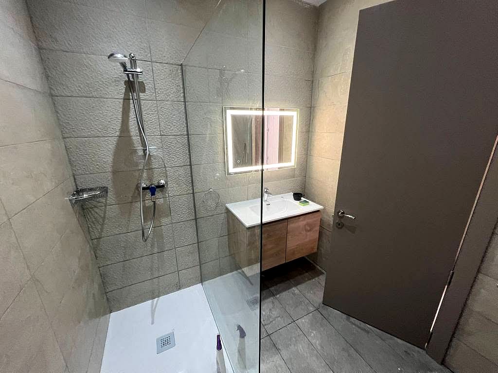Apartment in St Julian's - 3 beds, 3 baths — 4