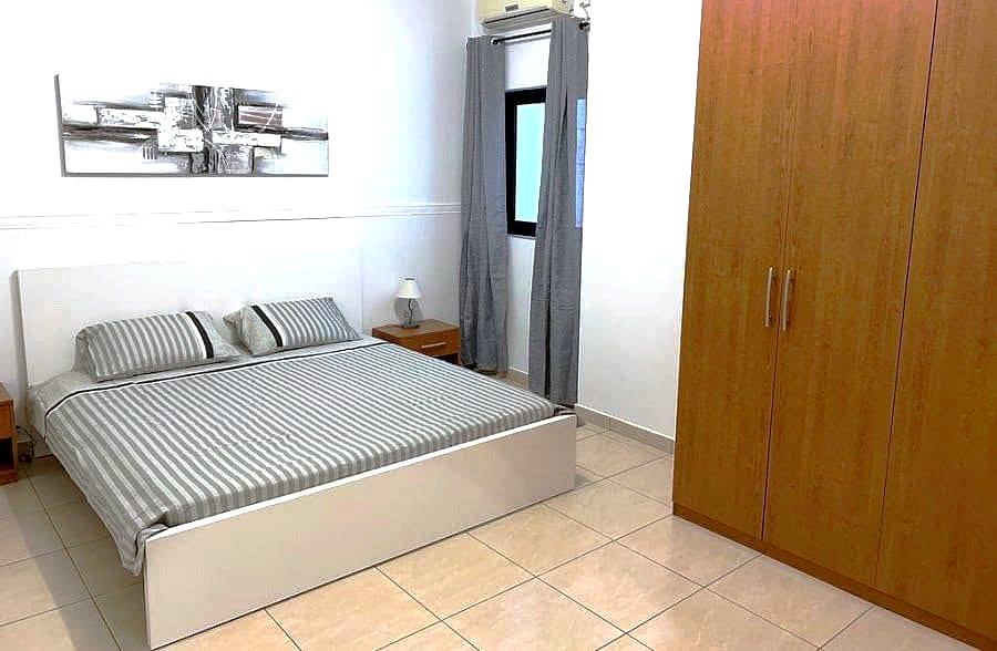 Apartment in Pembroke - 2 beds — 3