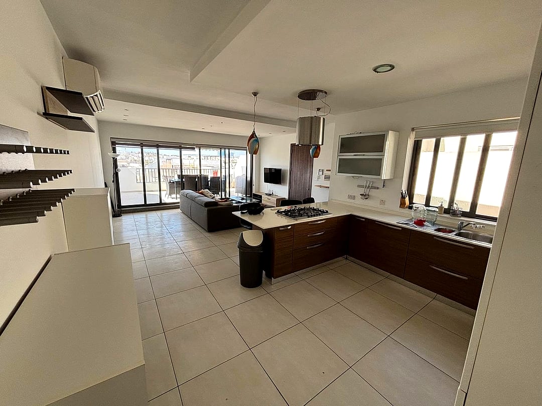 Penthouse in Birkirkara - 2 baths — 2