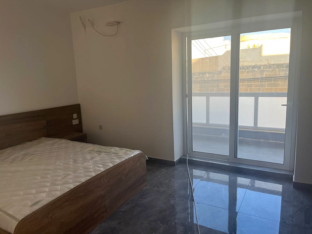 Apartment in Attard - 2 beds — 5