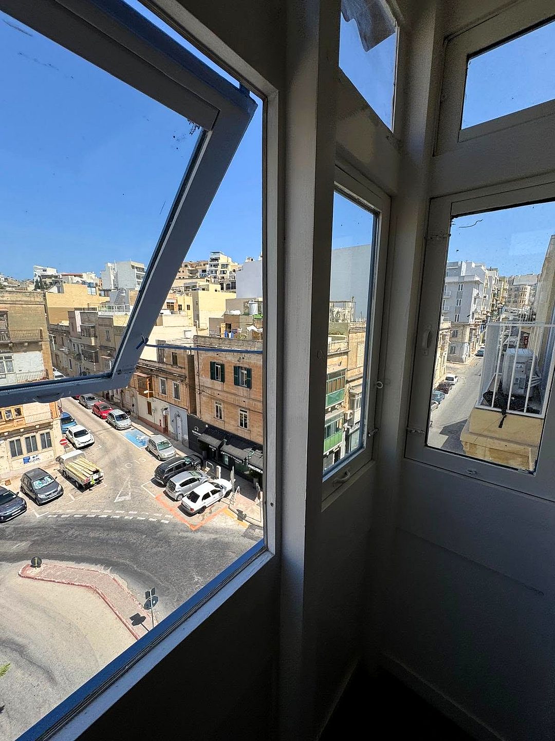 Apartment in Gzira - 1 bed, 1 bath — 3