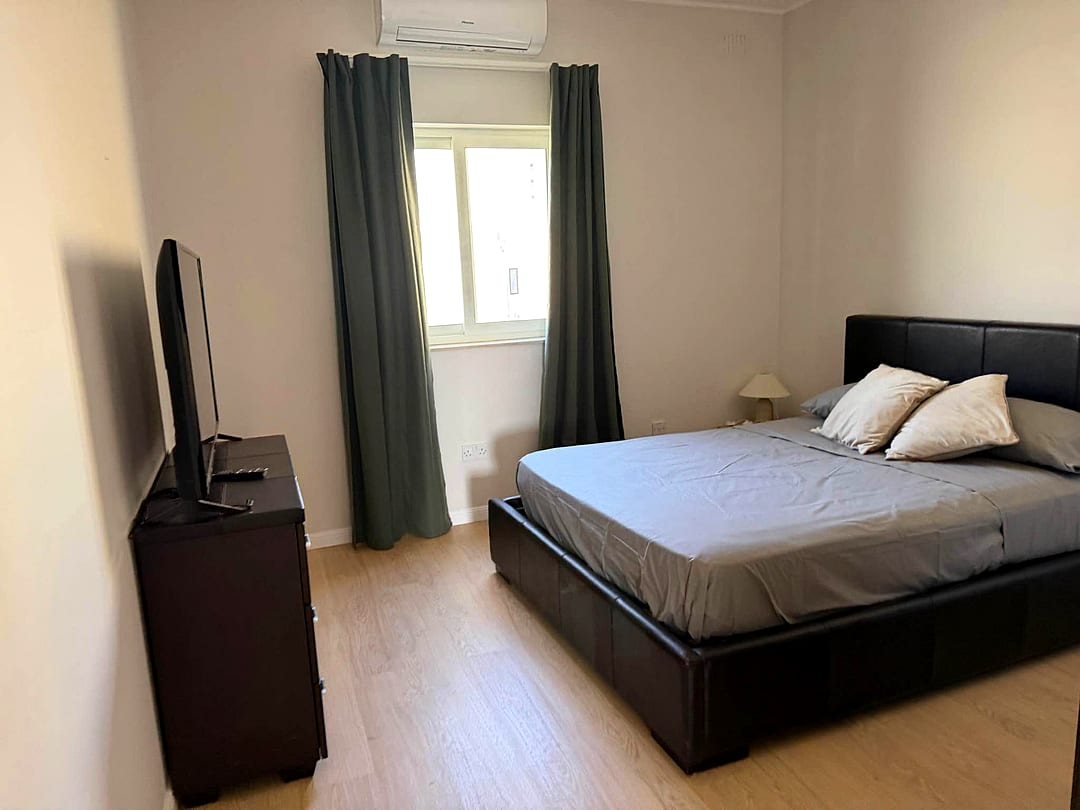 Penthouse in Sliema - 2 beds, 2 baths — 3