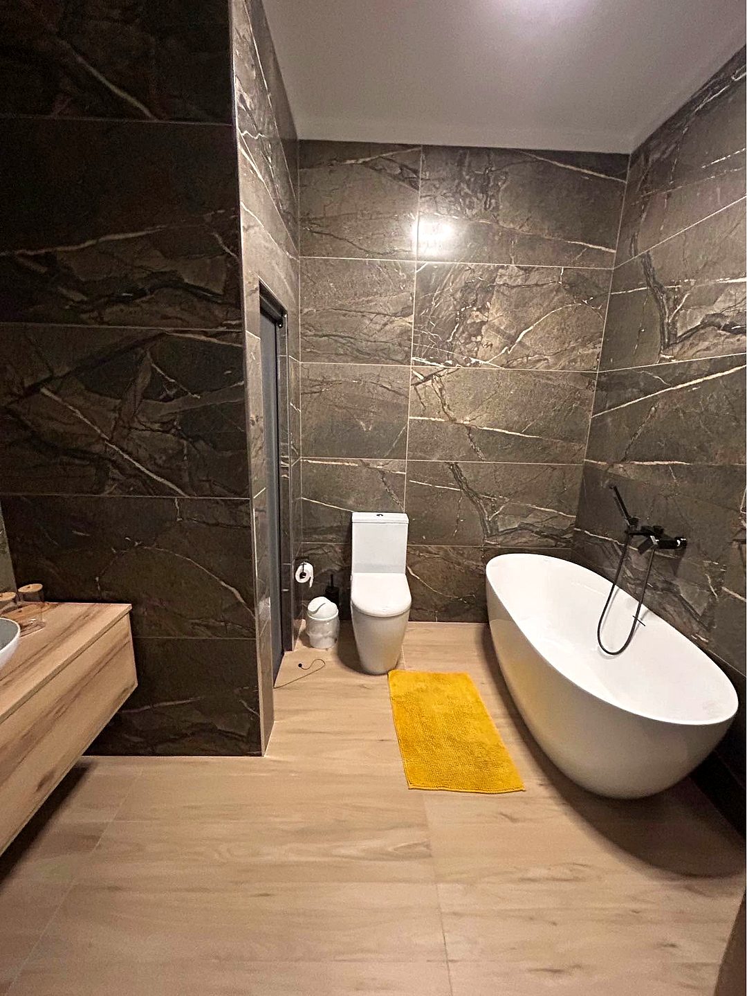 Apartment in Fgura - 3 beds, 2 baths — 4