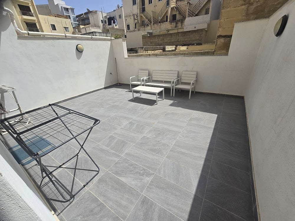 Apartment in San Pawl il-Baħar - 2 beds, 2 baths — 5