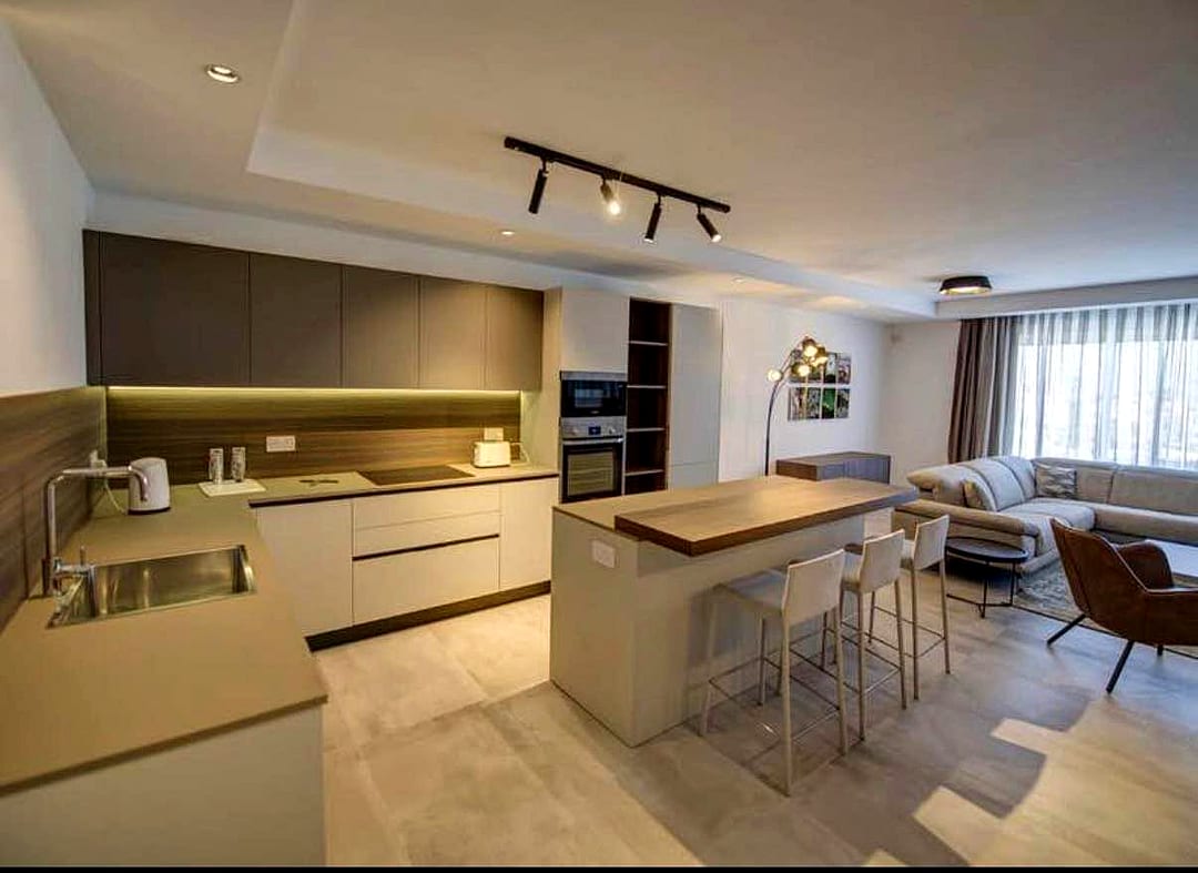 Apartment in St Julian's - 3 beds, 2 baths — 3