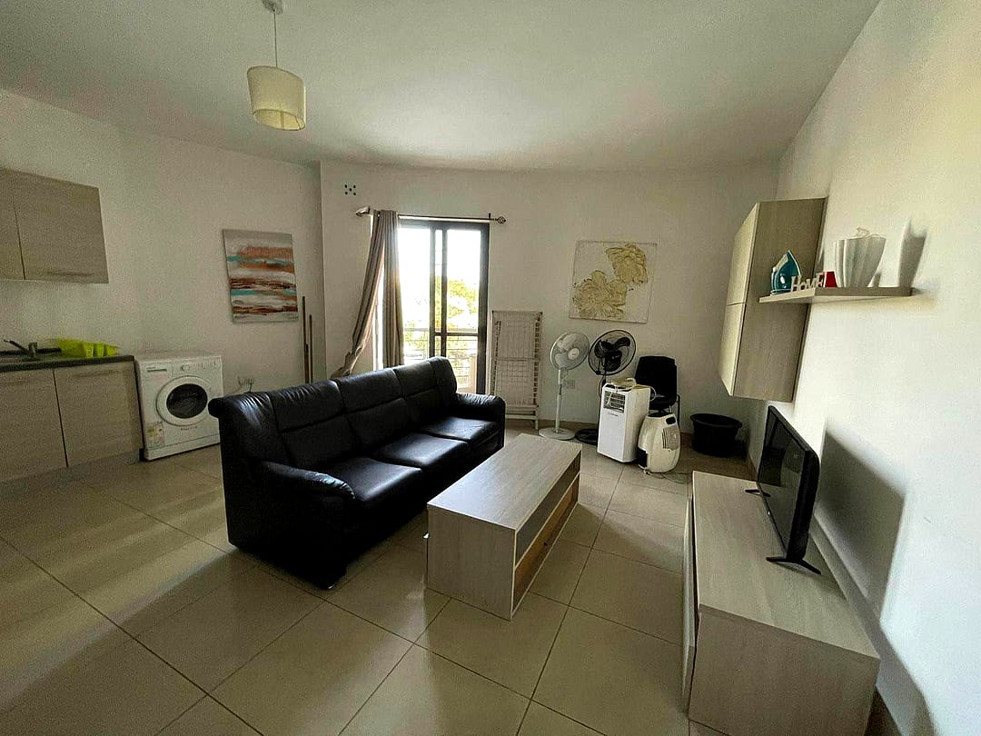Apartment in Msida - 1 bed, 1 bath — 4