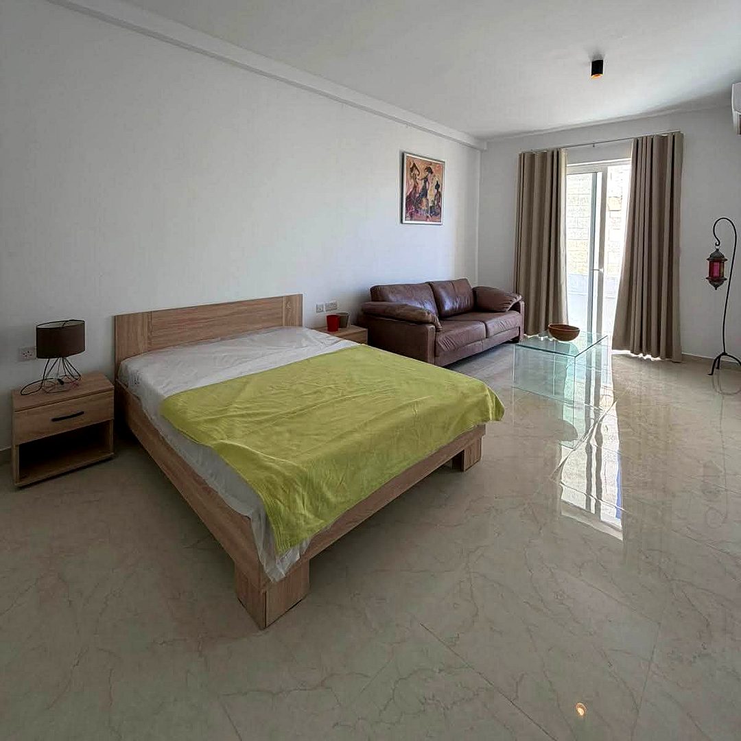 Studio in Sliema - 1 bath — 4