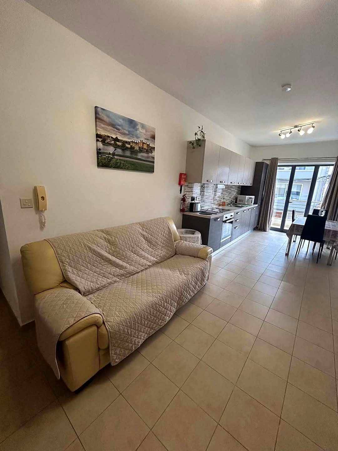 Apartment in Swieqi - 2 beds, 2 baths — 5
