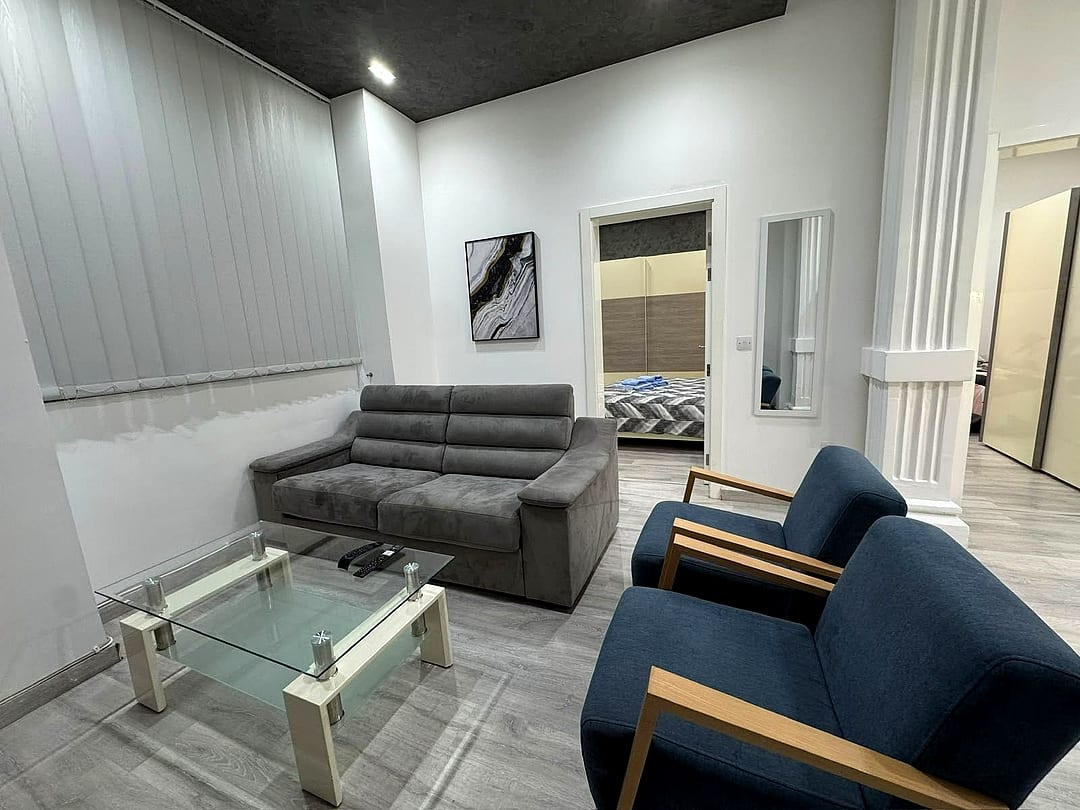 Apartment in Sliema - 3 beds, 1 bath — 5